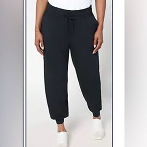 Anybody Women’s Black Soft Knit Pocket Joggers Pants / Large Petite